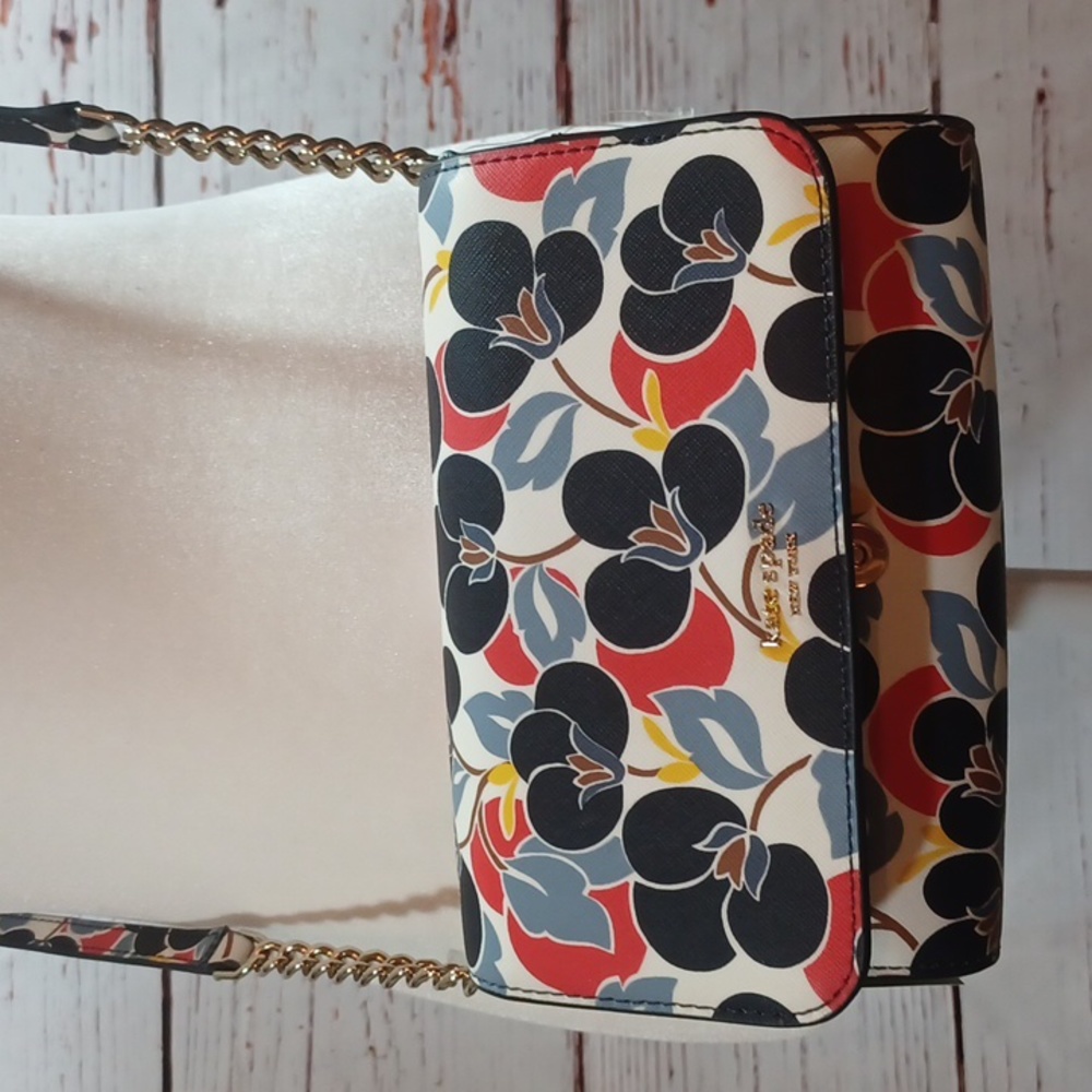 NWT Kate Spade Cameron Breezy Floral Small Flat Crossbody